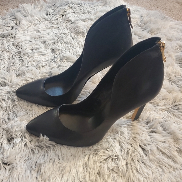 BCBGeneration Black Heels with Gold Zipper - Picture 3 of 4